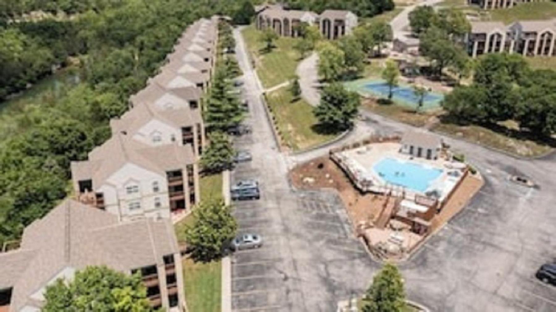 Beautiful Branson Getaway-Next To Silver Dollar City &Tablerock-Family Amenities Екстериор снимка